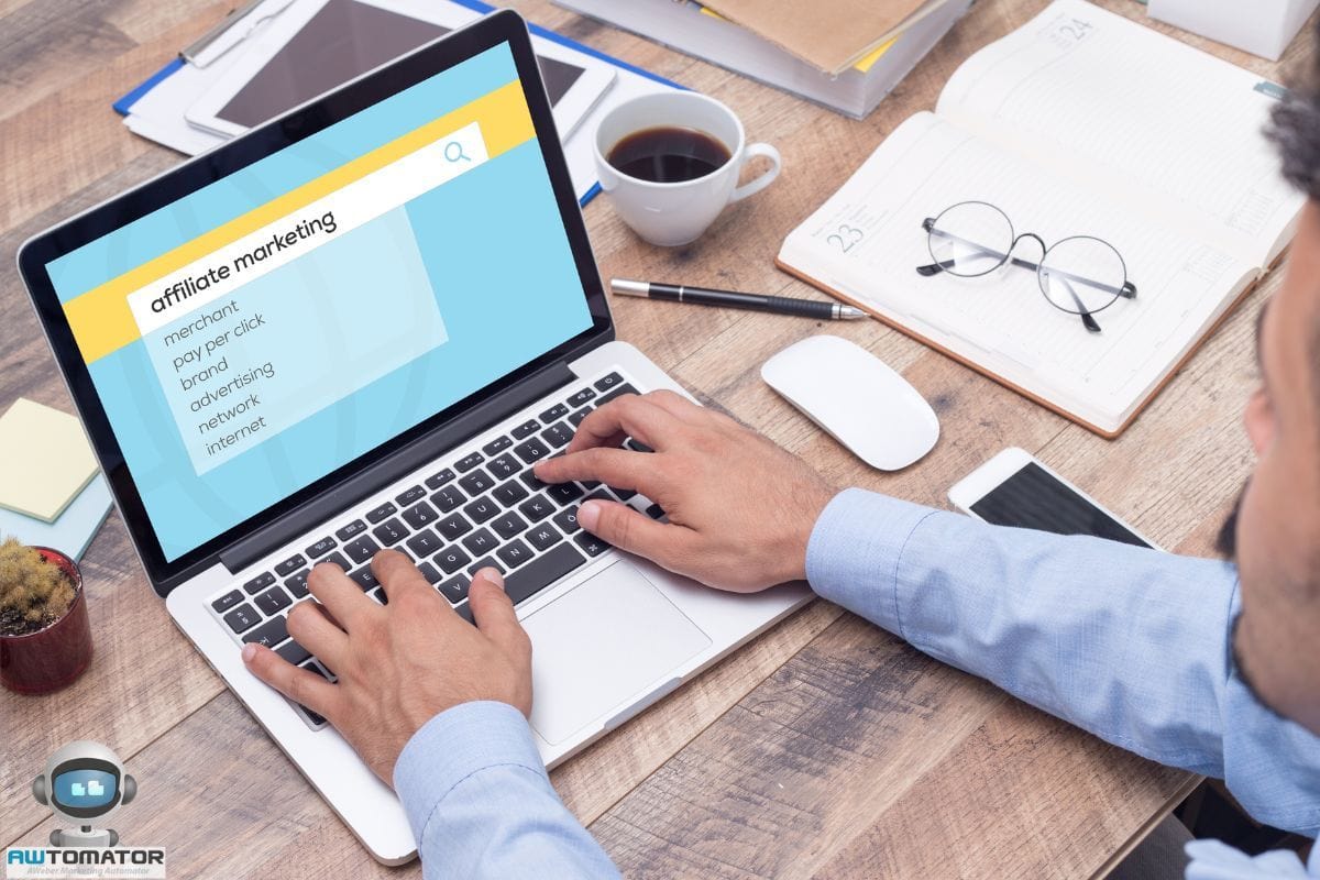 15 Amazing Ways To Make Money Using Your Email Lists 2 Amazing Ways To Make Money Using Your Email Lists - affiliate marketing
