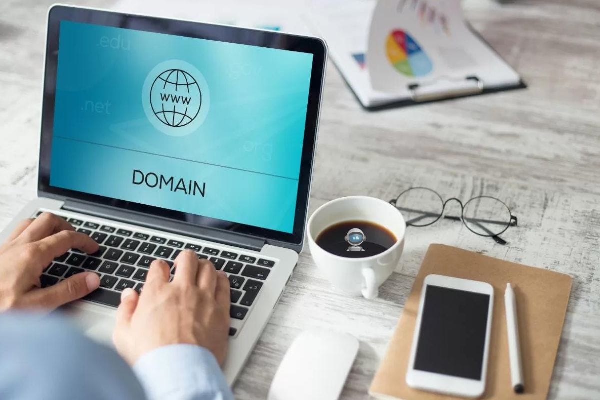 Connecting To A Custom Domain With AWeber [Ultimate Guide]