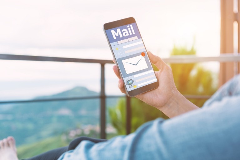 Create optimized emails for mobile devices